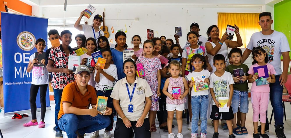 Donar un libro es un hecho de paz