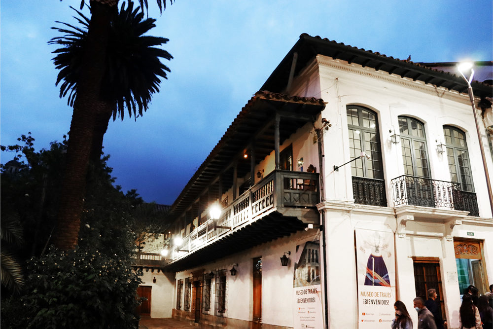Museo de Trajes Museo de Trajes